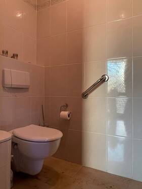 Gäste-WC im EG - 