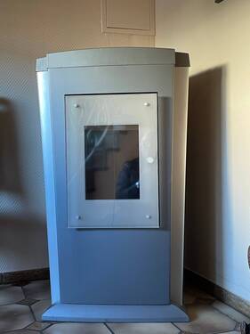 Pelletofen im Flur - 