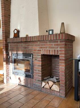 Kaminofen im Wohnzimmer - 