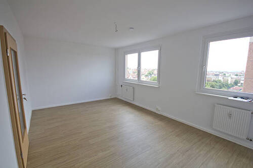 Zimmer I - 2 Zimmer Etagenwohnung in Halle (Saale)