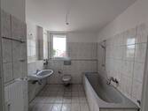 Badezimmer (Weitwinkel) - 
