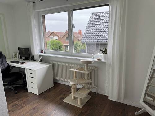 Arbeitszimmer (3).JPG - 
