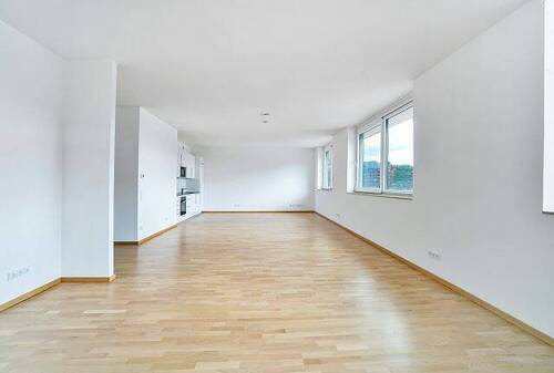 Bild 2 - 4 Zimmer Etagenwohnung zur Miete in Berlin