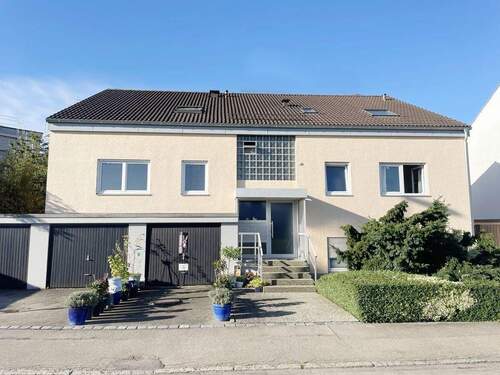 Bild 1 - 2-Zi. Eigentumswohnung mit Stellplatz in Neu-UlmOffenhausen
