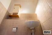 WC - 