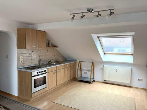 Küche a.jpg - 3 Zimmer Etagenwohnung in Pleinfeld