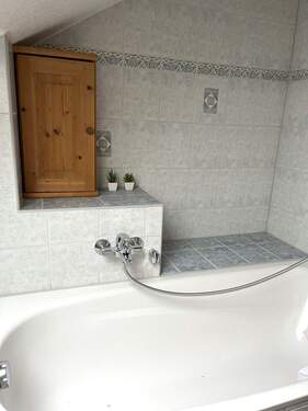 DG Badewanne.jpg - 