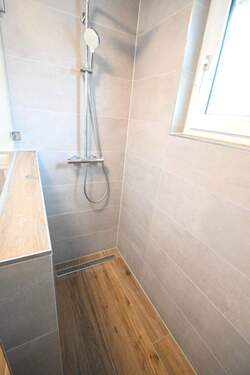 Ebenerdige Dusche EG - 