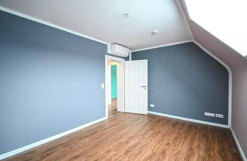 Schlafzimmer 2 von 2 1.OG - 