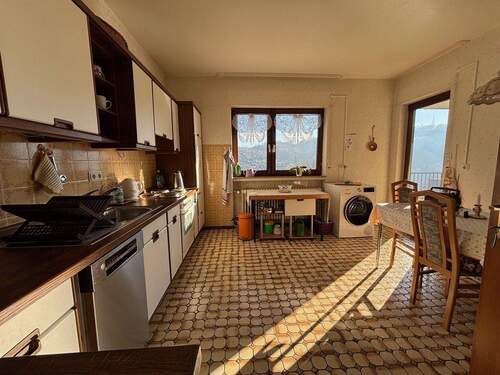 Teilansicht von der Küche - Etagenwohnung mit 127,00 m&sup2; in Engelskirchen zur Miete