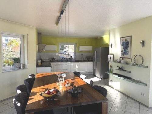 Küche, Essen, Wohnen - 6 Zimmer Einfamilienhaus in Ludwigshafen