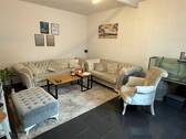 Wohnzimmer - +++ GROßES EFH FÜR DIE GROßE FAMILIE! AUCH ALS 2-FH GESTALTBAR MIT HOF UND GARTEN +++