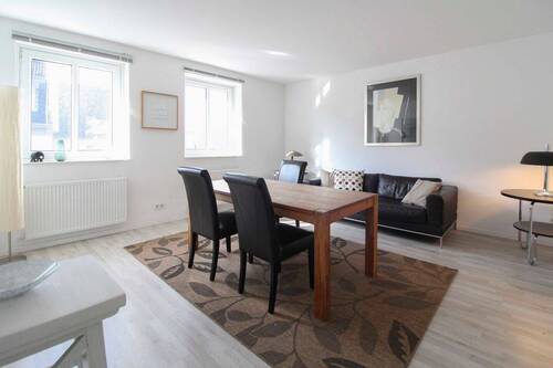Wohnzimmer 2. OG rechts - 