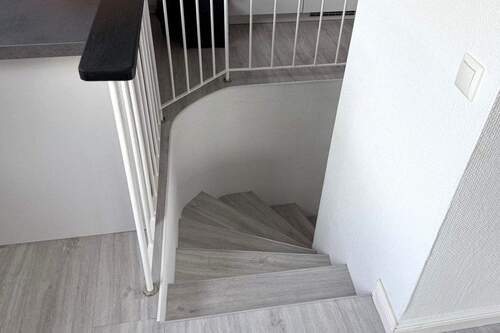 Treppe ins Souterrain - 
