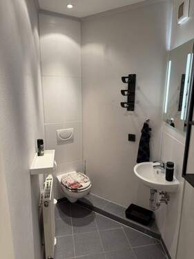 Gäste-WC - 3 Zimmer Etagenwohnung in Hamburg