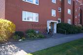 Hauseingang - 2 Zimmer Etagenwohnung zum Kaufen in Cuxhaven / Döse