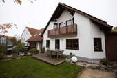Garten Vorderseite - 