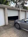 Garage mit elektrischem Tor - 