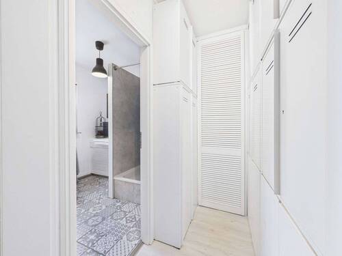 Gäste-WC und Garderobe - 