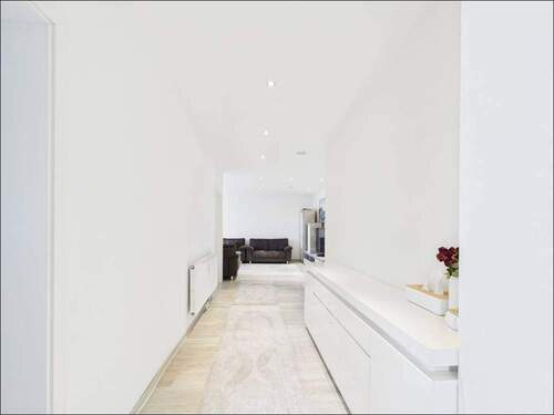 1 OG. Eingangsbereich - 