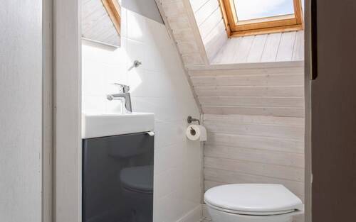 WC im Dachgeschoss - 