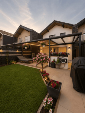 Blick vom Garten - Reihenmittelhaus mit 122,00 m&sup2; in Neuss zum Kaufen