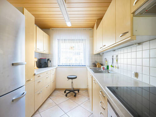 Küche im EG - 1 Zimmer Mehrfamilienhaus, Wohnhaus in Ettlingen / Spessart