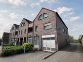 Außenbild - Großzügige 4-Zimmer-Wohnung in Delhoven