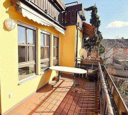Balkon - 3 Zimmer Etagenwohnung zur Miete in Roth