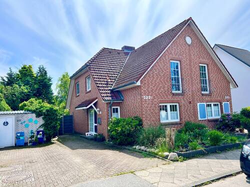 Straßenansicht - Vermietete Doppelhaushälfte in der Dornbreite