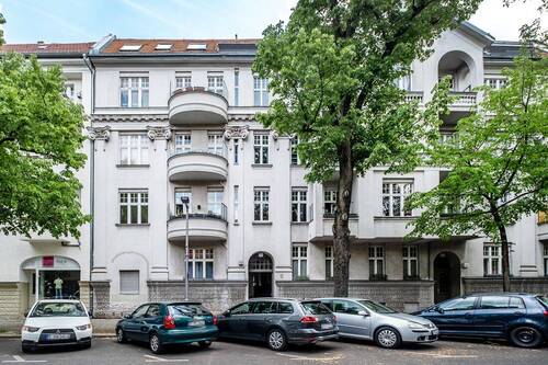 Bild 2 - 2 Zimmer Etagenwohnung zum Kaufen in Berlin