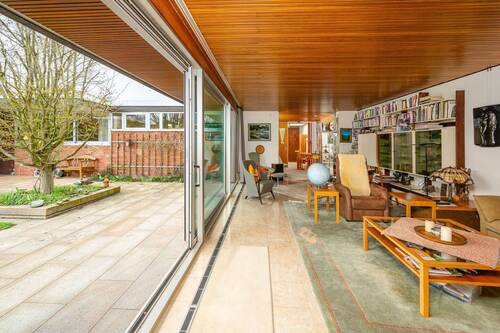 Wohnzimmer - Mehrfamilienhaus, Wohnhaus mit 232,00 m&sup2; in Quickborn zum Kaufen