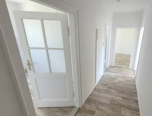 Flur - 2 Zimmer Etagenwohnung zur Miete in Fürstenwalde (Spree)