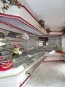 Laden (EG) - 