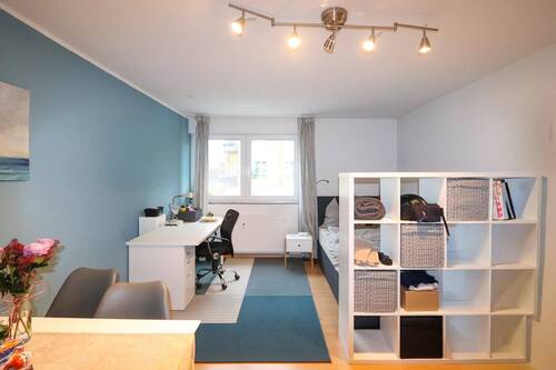 Wohn- / Schlafzimmer - 