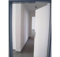 Bürofläche - 575,00&nbsp;EUR Kaltmiete, ca.&nbsp; 115,00&nbsp;m&sup2;&nbsp;Wohnfl&auml;che in Chemnitz (PLZ: 09130) Sonnenberg