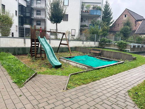 Spielplatz Innenhof - 