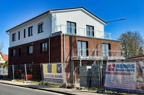 Straßenansicht Küsterkampweg (Beispiel Haus 1) - Barrierefreies Wohnen - Neubau von zwei Mehrfamilienhäusern