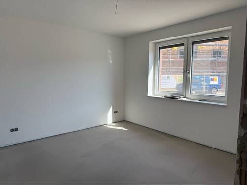 Beispiel Eltern Haus 1 (Aktueller Bautenstand: 12.04.25) - 