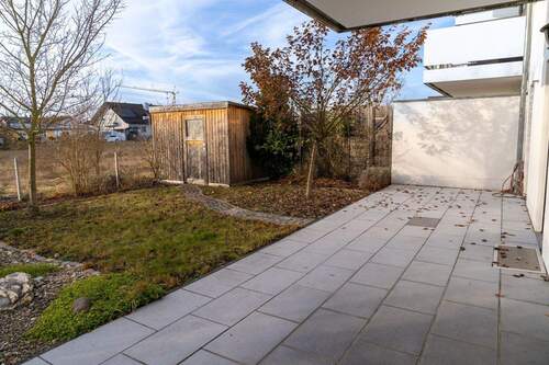 Terrasse mit Gartenhaus - 2 Zimmer Etagenwohnung in Ingolstadt