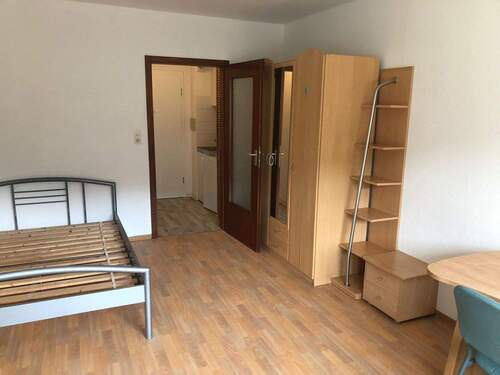 Wohnraum Bild 2 - 1 Zimmer Etagenwohnung in Trier