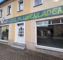 Gewerbefläche in zentraler Lage von Wermsdorf mit 3 Stellplätzen