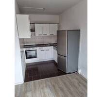 4 Raumwohnung mit 2 Bädern, 2 Balkonen und Einbauküche - Chemnitz Hutholz