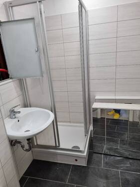 20260331_163638_resized.jpg - 4 Zimmer Etagenwohnung zur Miete in Chemnitz