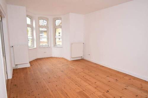 Wohnzimmer - Leben wie im Berliner Altbau! - 1.000,00 EUR Kaltmiete, ca.  110,00 m² Wohnfläche