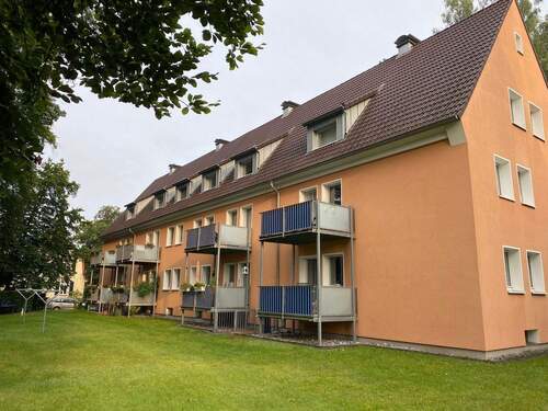 Außenansicht - Gut geschnittene Dachgeschosswohnung in Gütersloh!