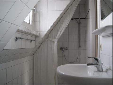 Muster_Bad - 2 Zimmer Etagenwohnung zur Miete in Gütersloh