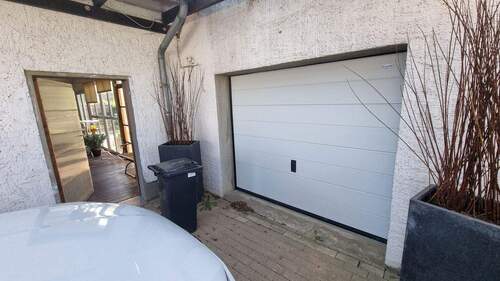 Garage, Seitenzugang - Mehrfamilienhaus, Wohnhaus mit 240,00 m² in Kirchlengern zum Kaufen