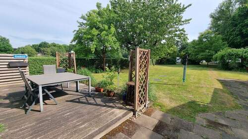 Terrasse mit Markise zum Süden - 