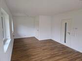 Bild 2 - 2 Zimmer Bungalow zum Kaufen in Aurich